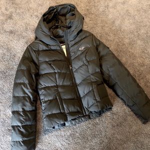 3/$16✨Hollister Puffy Coat